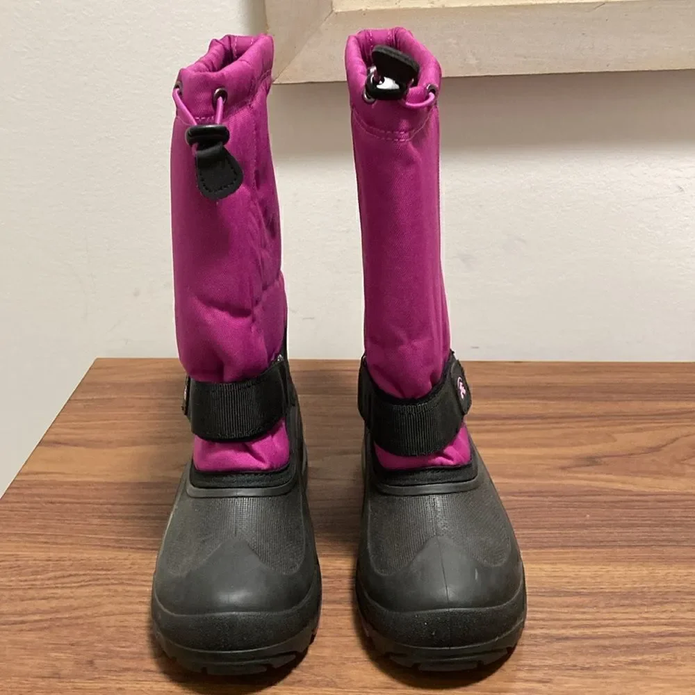 Kamik Women’s Rocket Waterproof Snow Boot. Magenta/Black. Size 6M